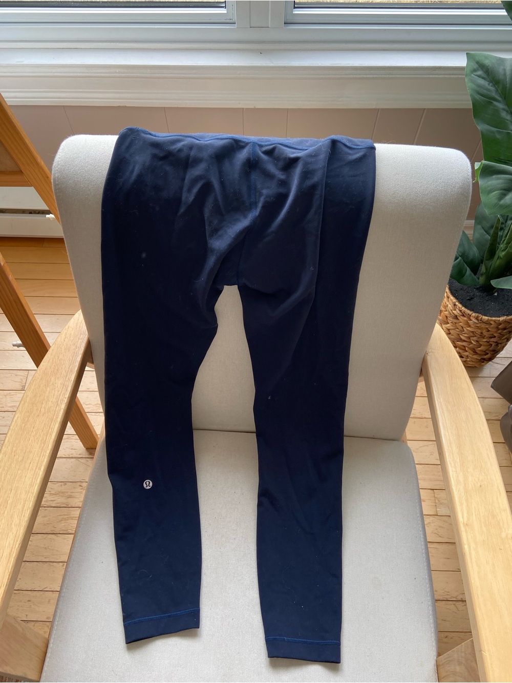 lululemon athletica Wunder Train High-Rise Tight 25" - Navy - Picture 3 of 5